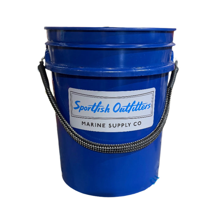 Rope handle bucket for sportfish boats