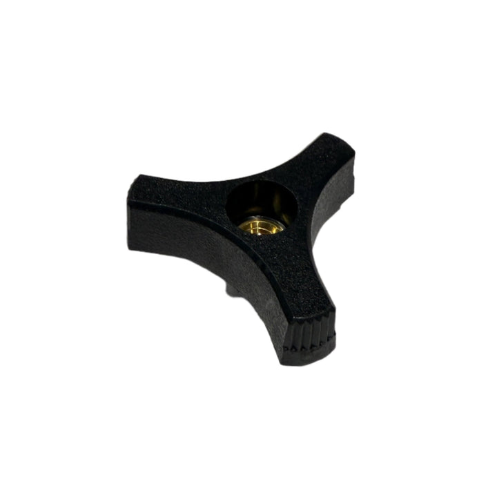 Sportfish strainer lid knob for sportfish boats