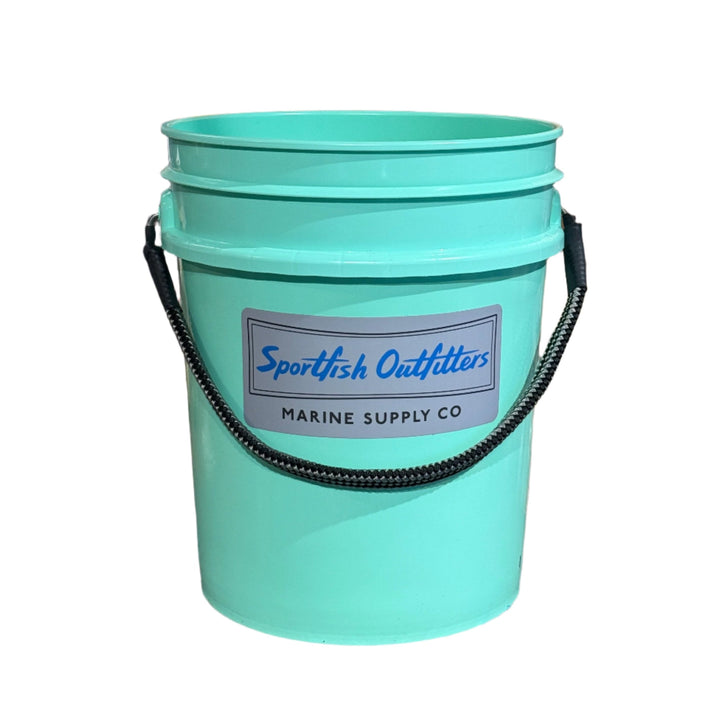 Battlewagon 5 Gallon Rope Handled Boat Bucket