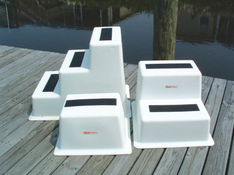 Plastic Two Step Boarding Box